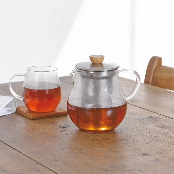 HARIO Tea Pitcher 0,45 l - dzbanek do herbaty szklany z zaparzaczem Zamów dziś