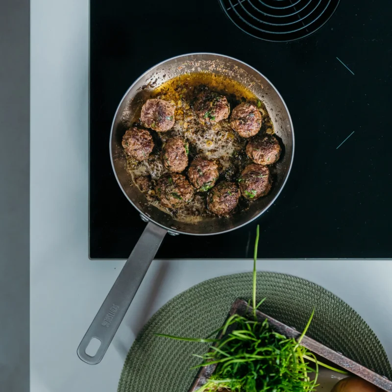 Nowy SKOTTSBERG Stainless Steel 24 cm - patelnia ze stali nierdzewnej
